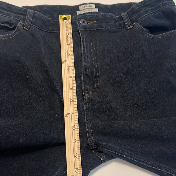 L.L. Bean Women's Dark Wash Classic Fit Comfort Knit Jeans Size 16 - Picture 4 of 9